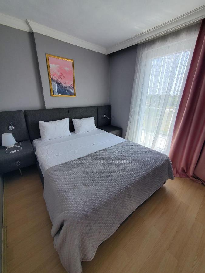 5 Mins To Airport Private Villa Room Стамбул Екстер'єр фото